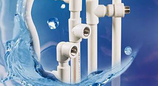 Sục rửa vệ sinh phao bồn nước, bể nước Vinh Nghệ An