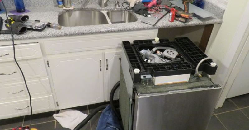 Sửa m&aacute;y rửa ch&eacute;n b&aacute;t c&aacute;c quận tại TP Nghệ An